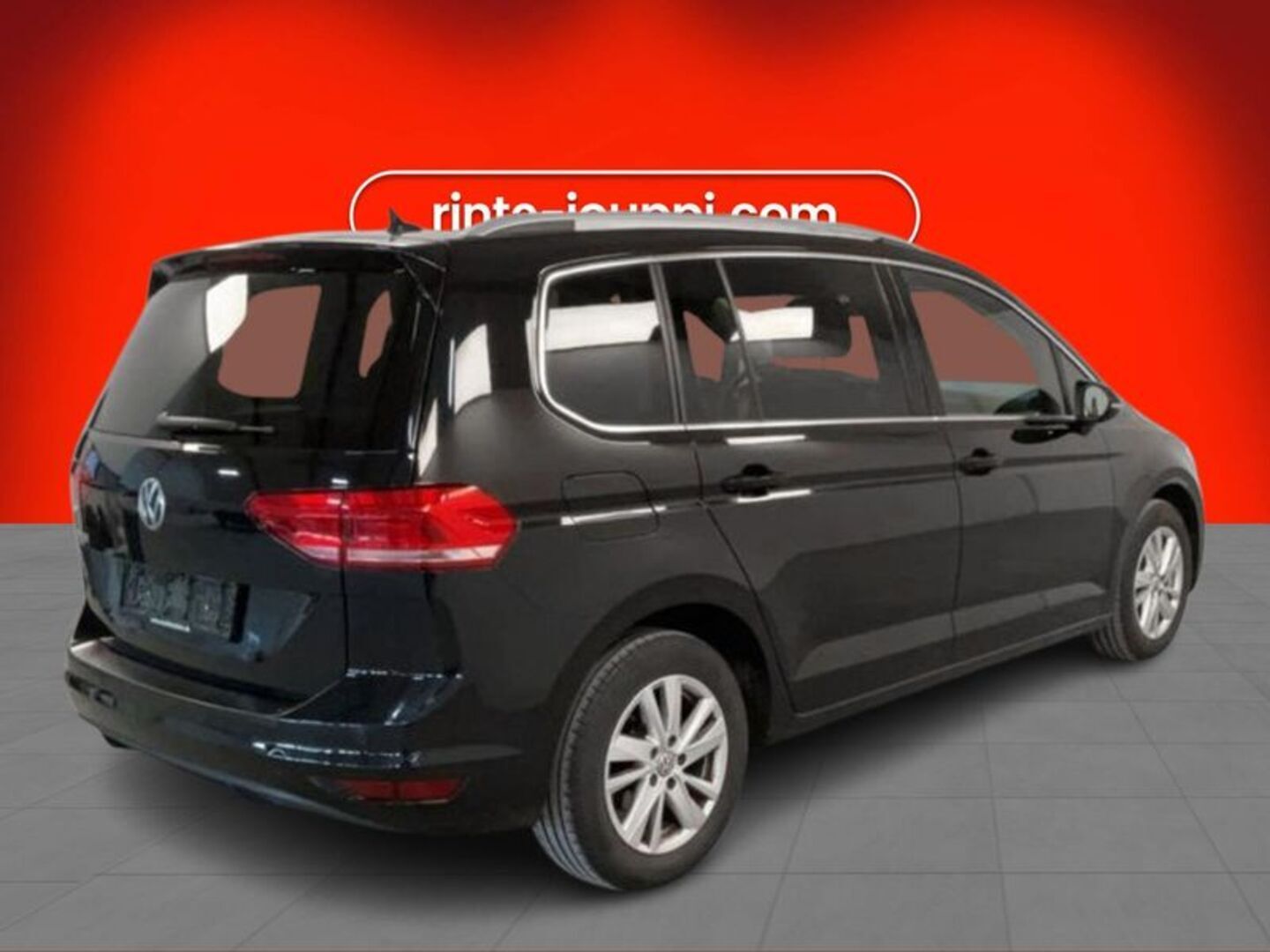 VOLKSWAGEN TOURAN 2019