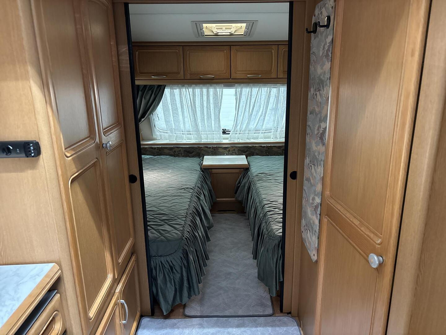 HOBBY Prestige 2000