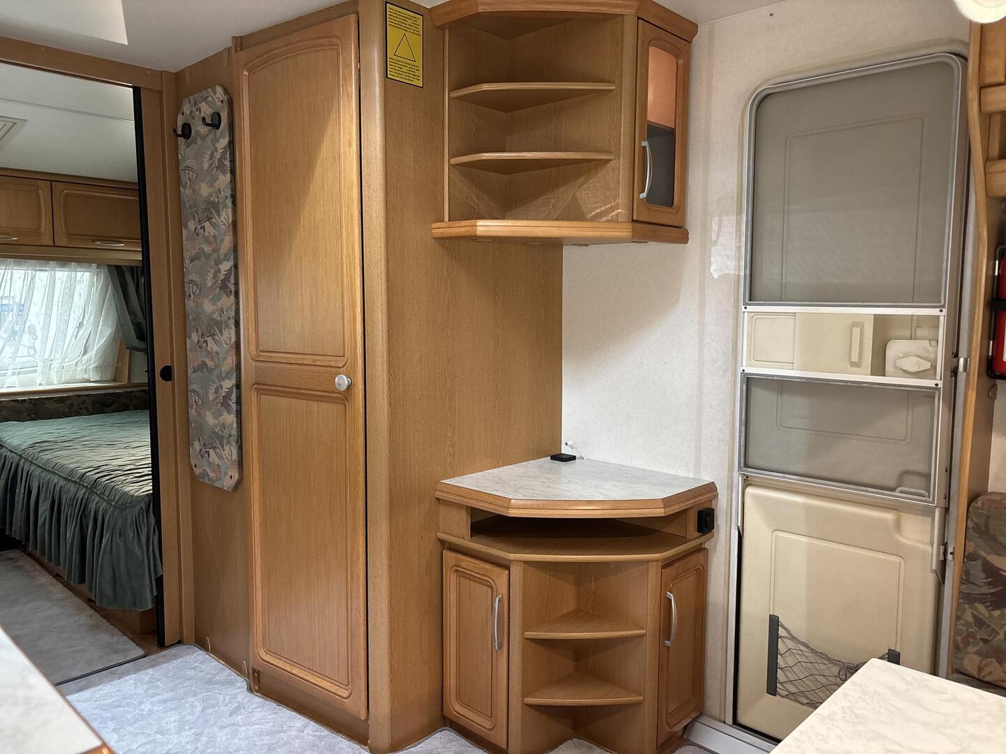 HOBBY Prestige 2000