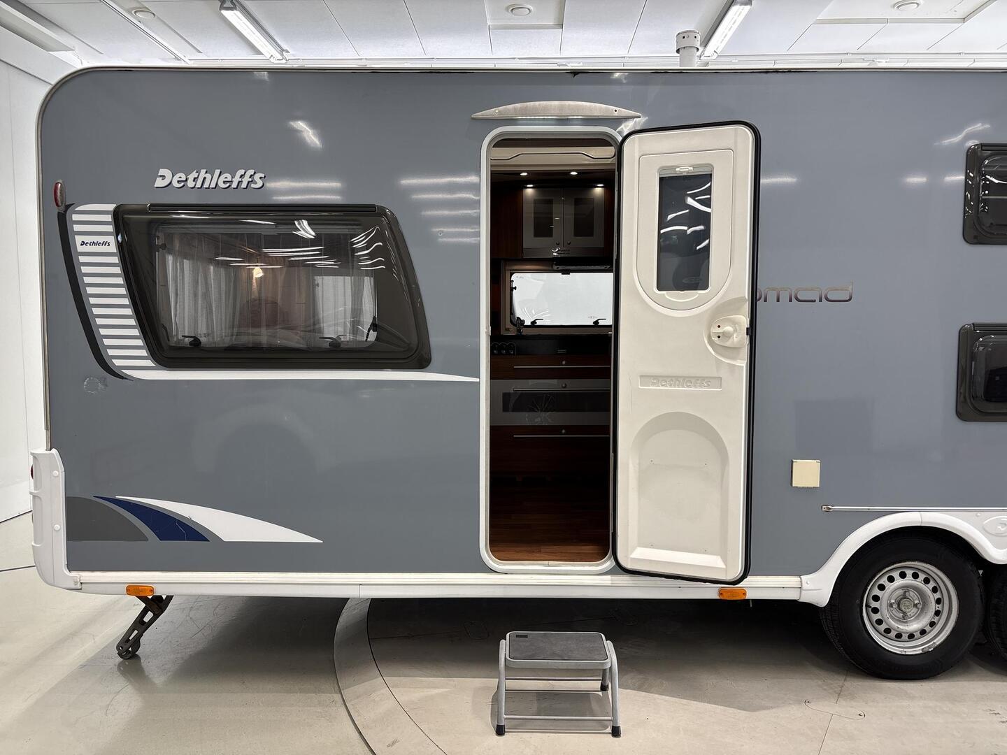DETHLEFFS NOMAD 2011