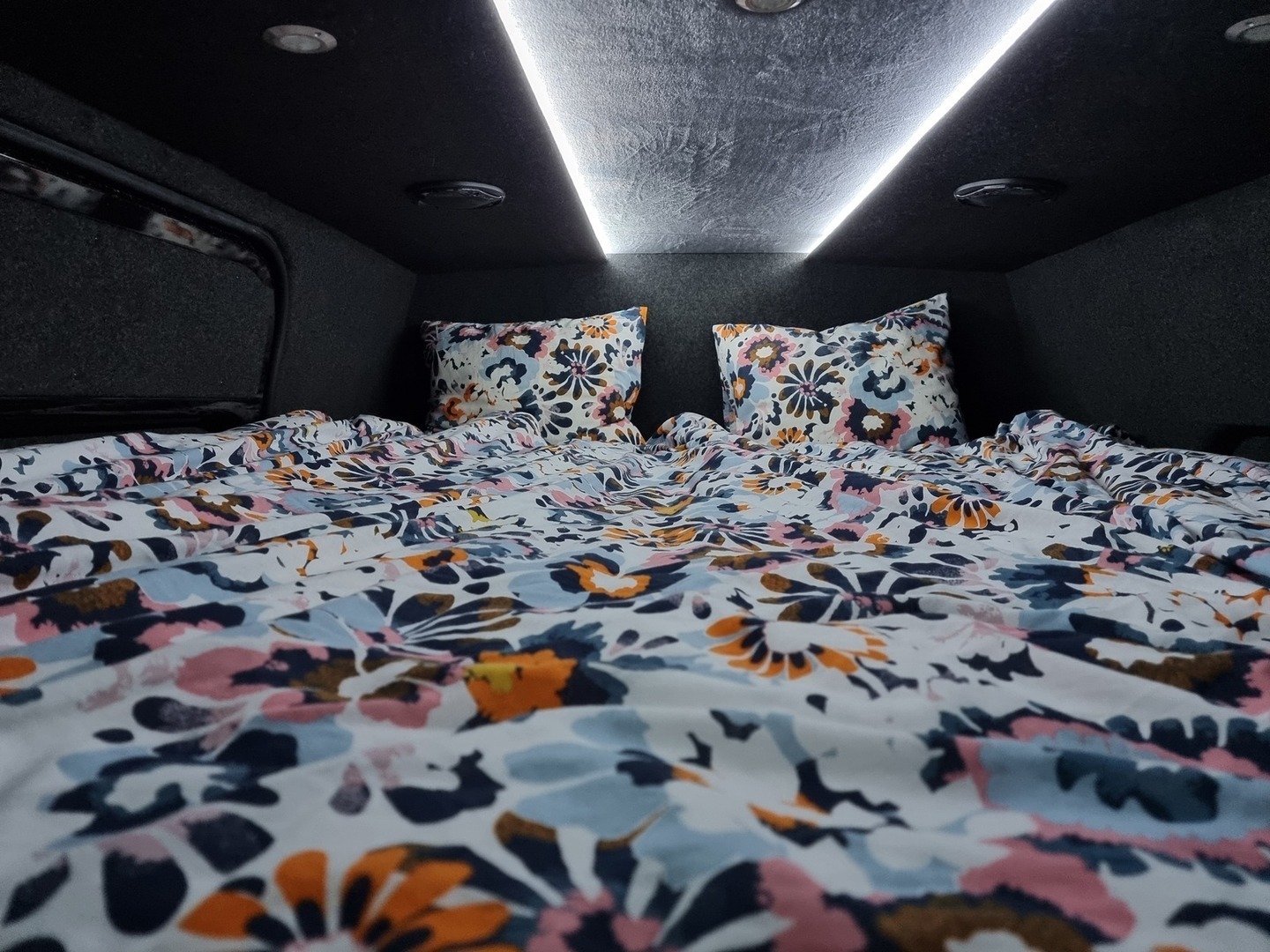 VOLKSWAGEN Crafter 2016