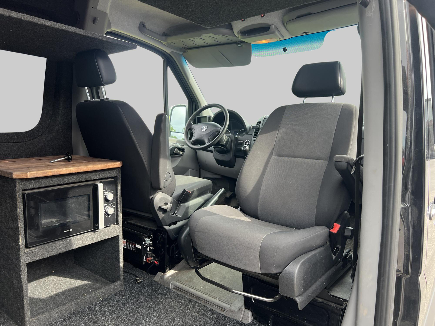 VOLKSWAGEN Crafter 2016