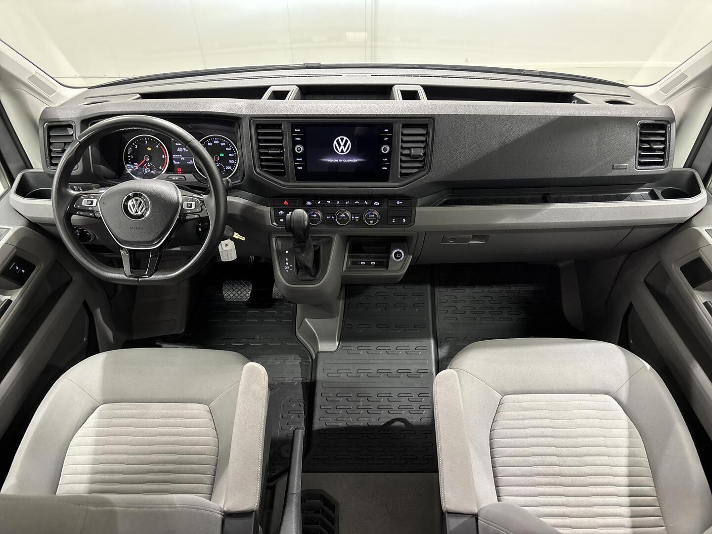 VOLKSWAGEN GRAND CALIFORNIA 680 2020