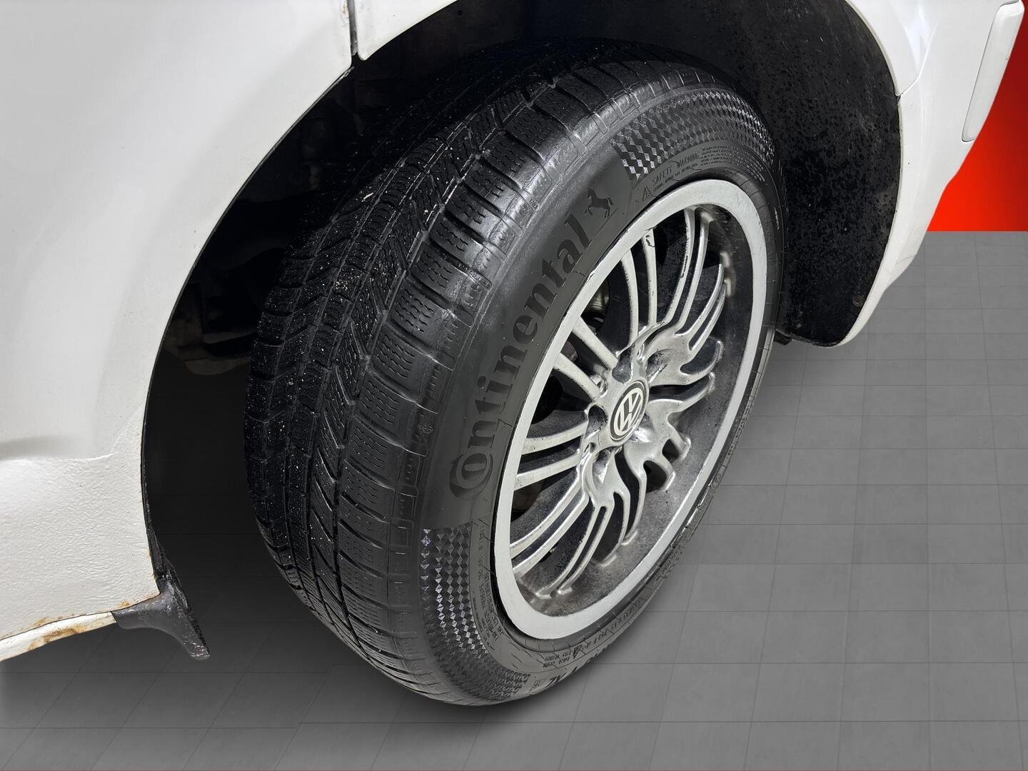 VOLKSWAGEN Transporter 2013