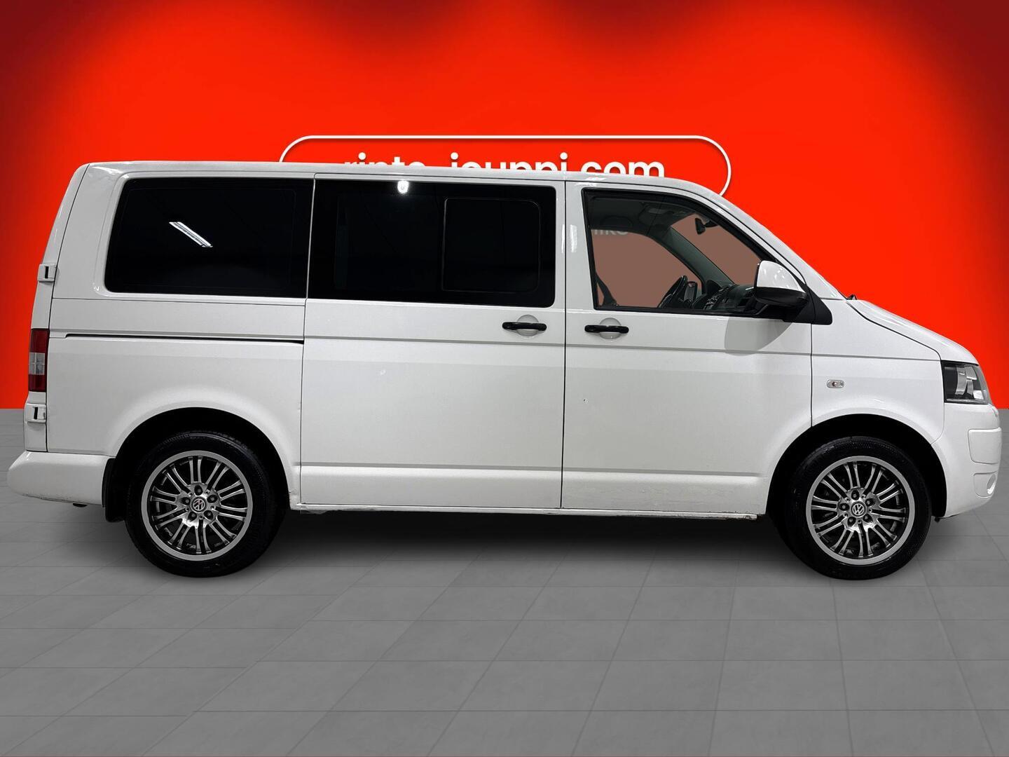 VOLKSWAGEN Transporter 2013