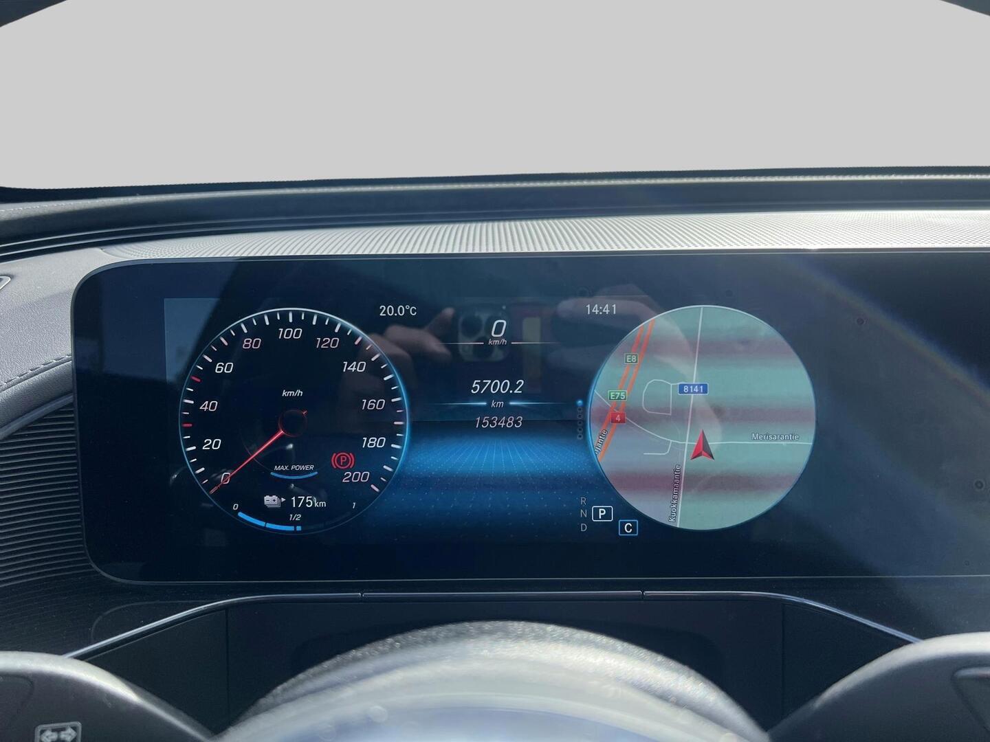 MERCEDES-BENZ EQC 2022