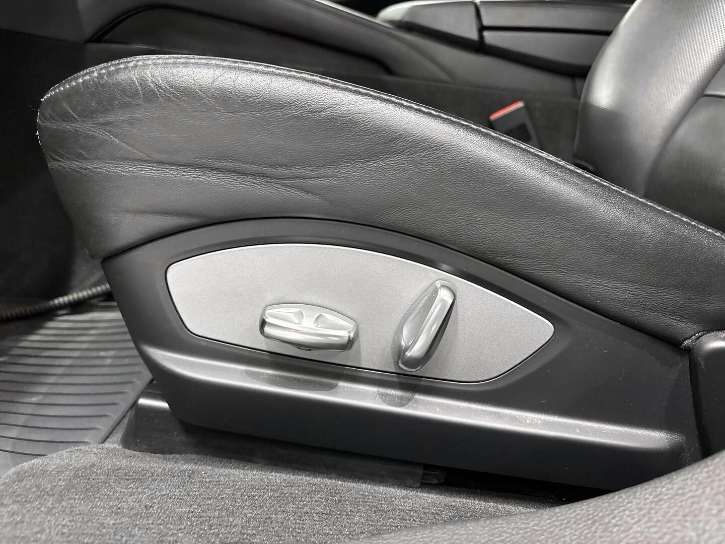 PORSCHE Panamera 2010