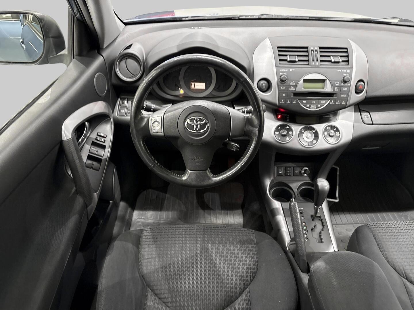 TOYOTA RAV4 2008