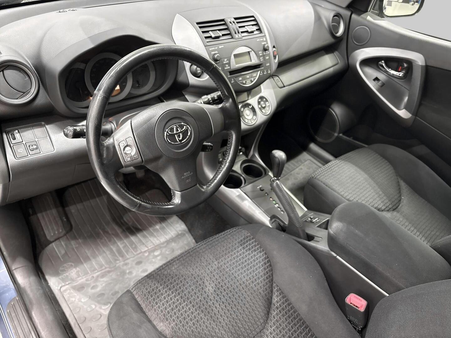 TOYOTA RAV4 2008