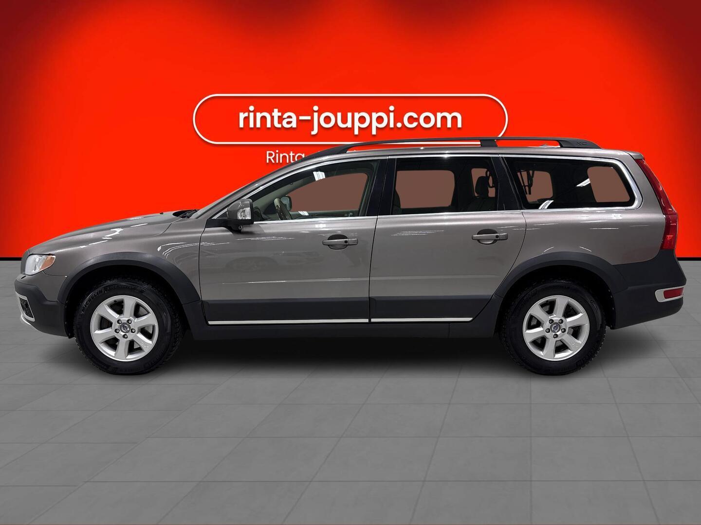 VOLVO XC70 2011