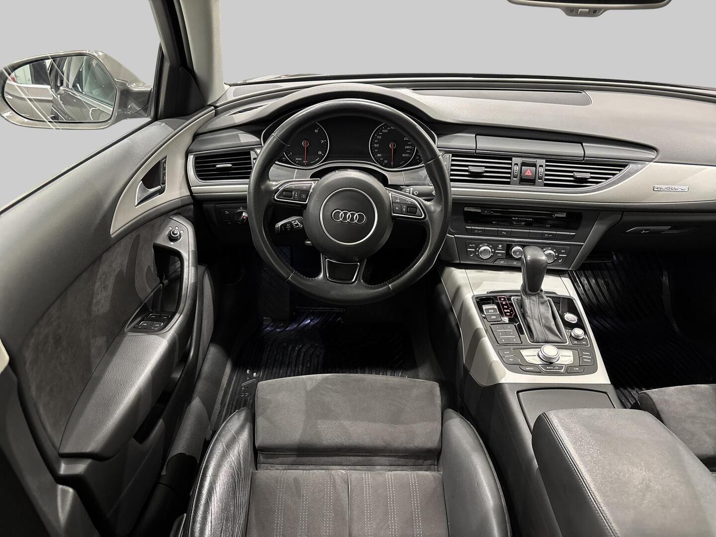 AUDI A6 2016