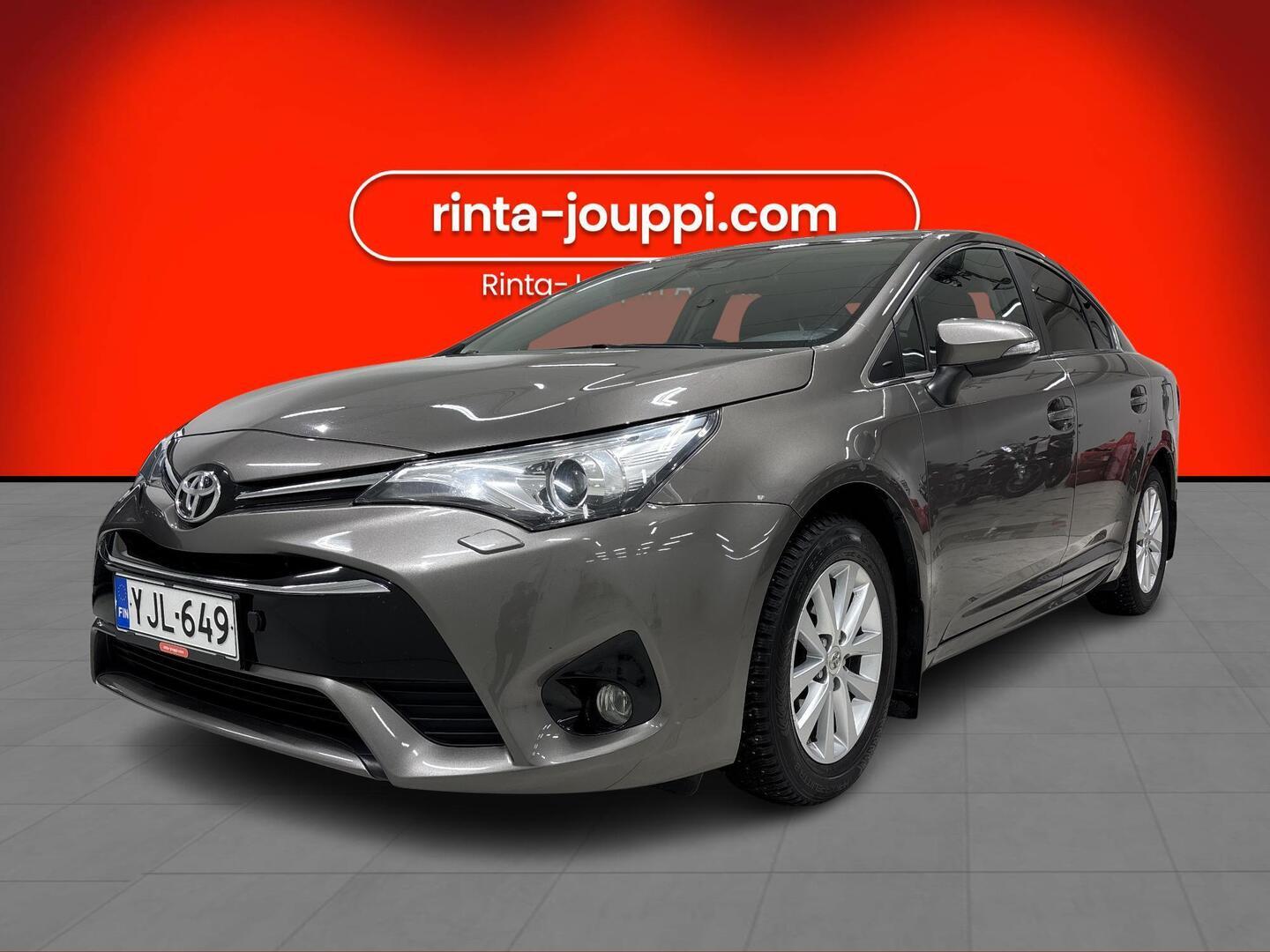 TOYOTA Avensis 2017