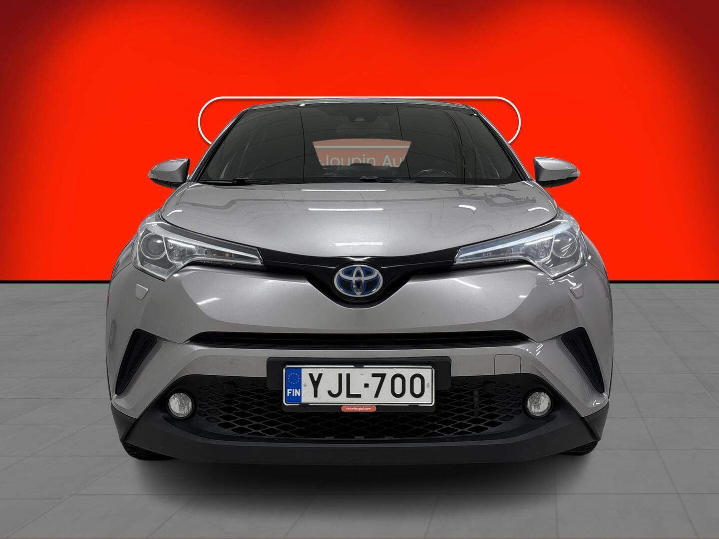 TOYOTA C-HR 2017
