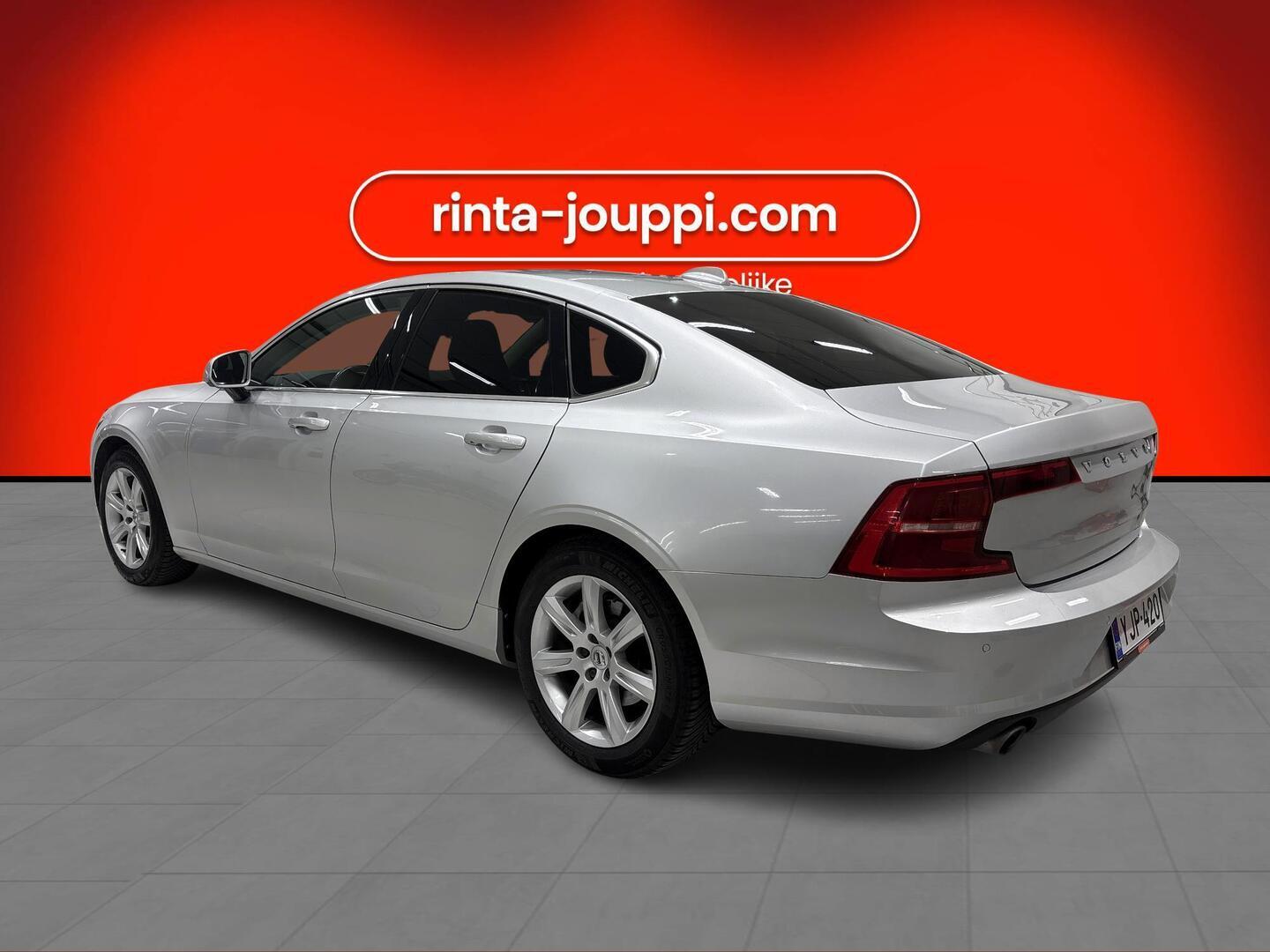 VOLVO S90 2017