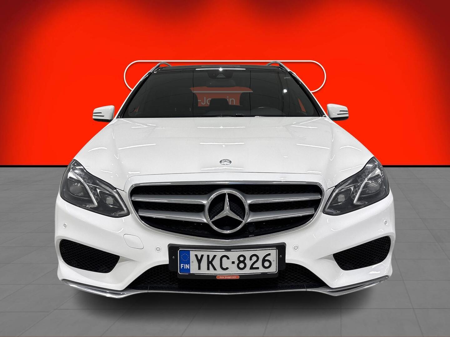 MERCEDES-BENZ E 2015