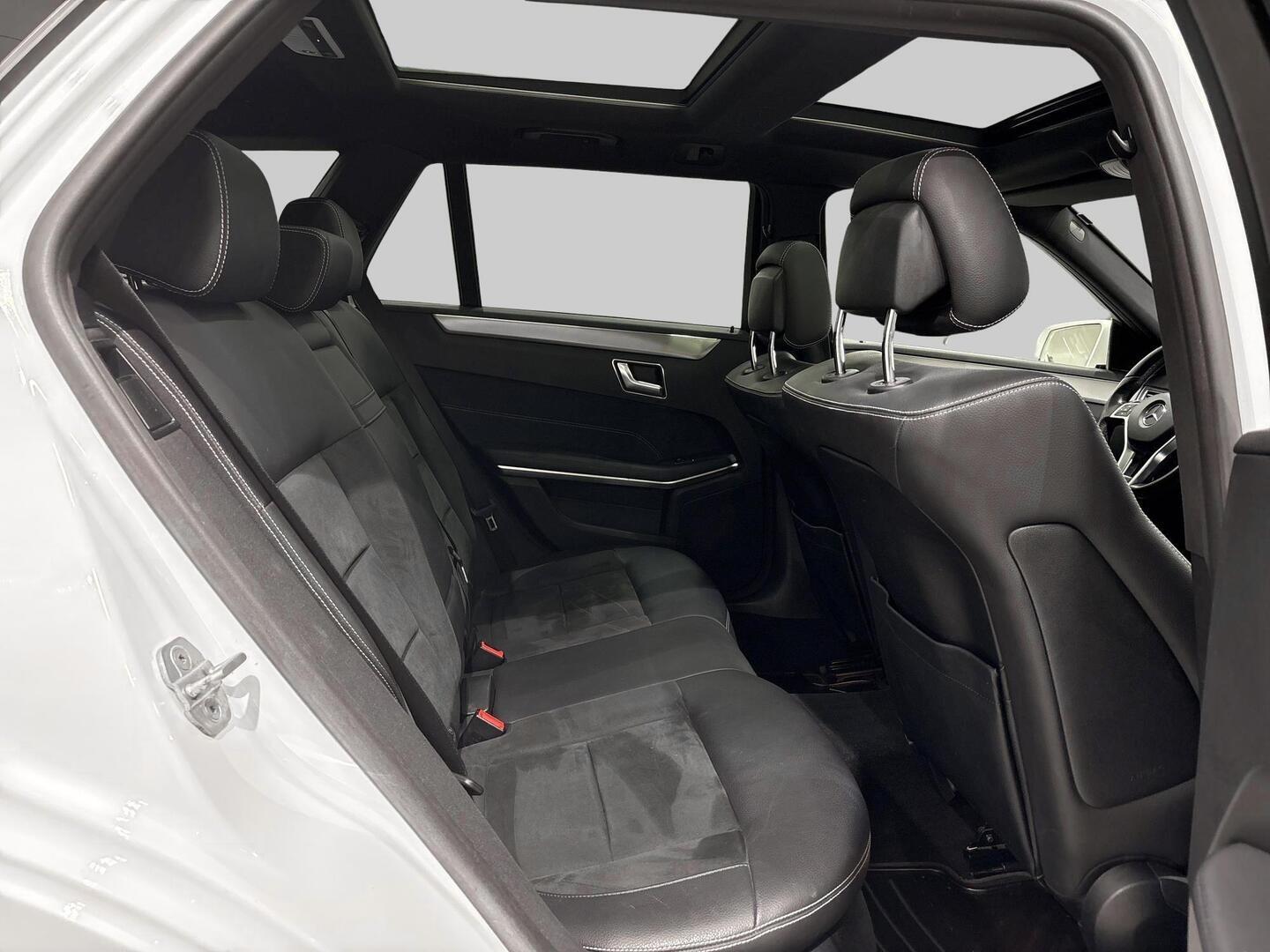 MERCEDES-BENZ E 2015