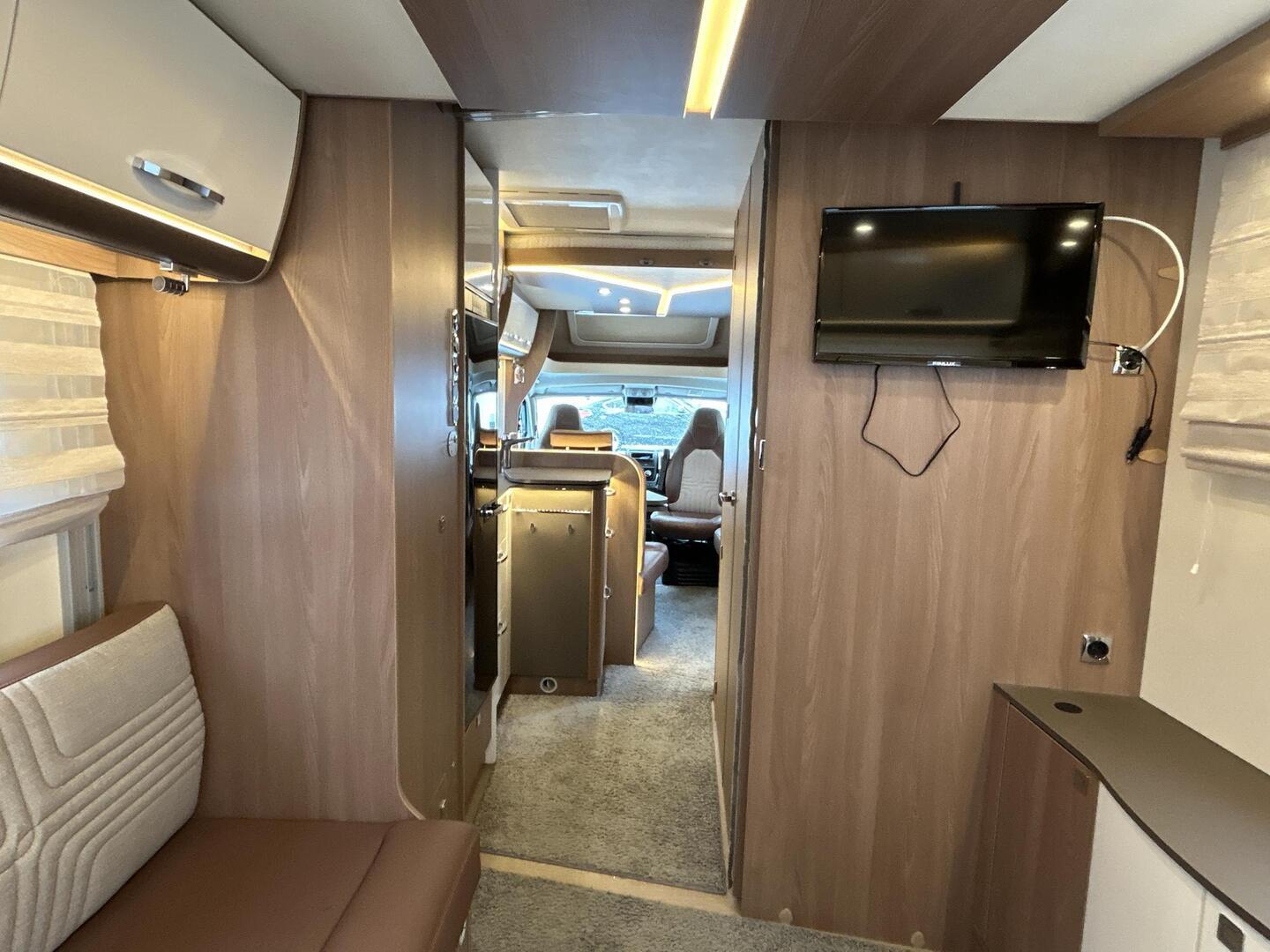 BÜRSTNER Lyseo Harmony Line BT 7441 2020