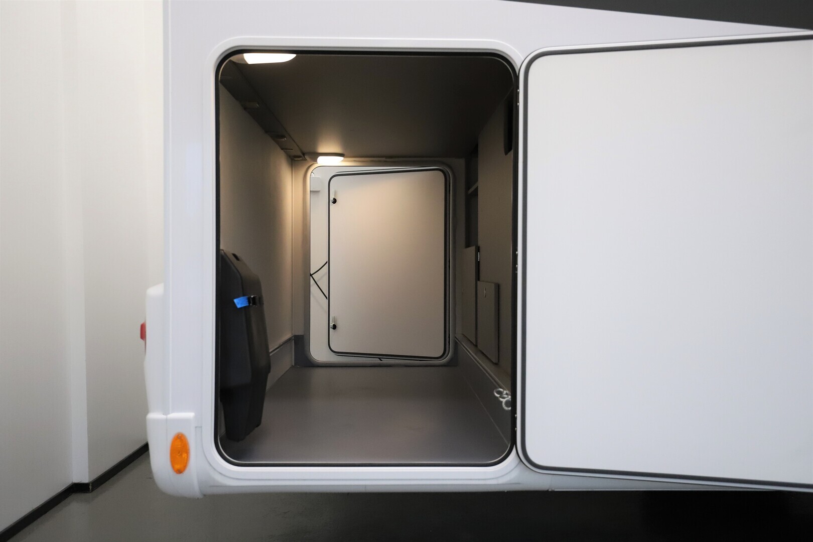 LMC Tourer Lift 730 G 2022
