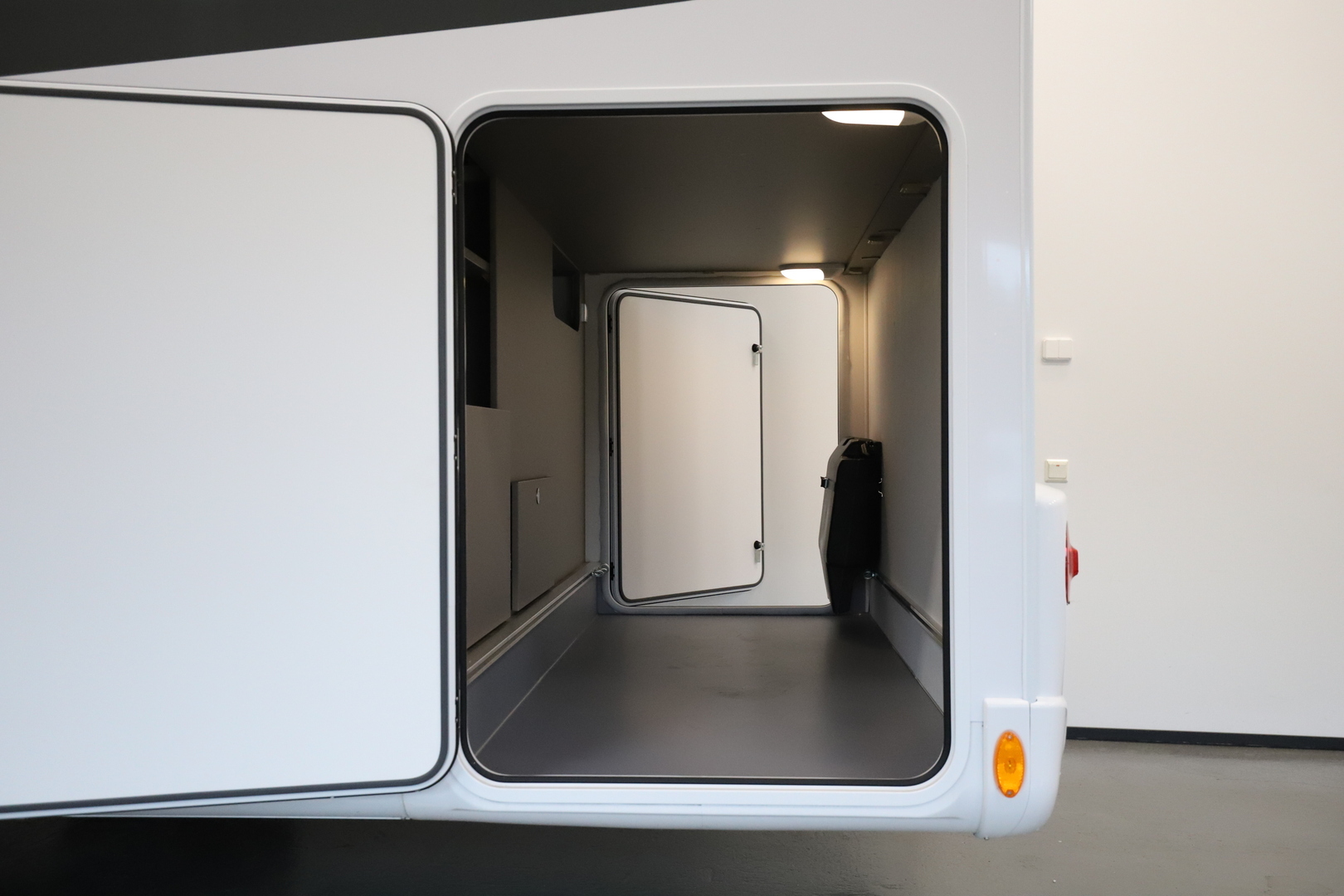 LMC Tourer Lift 730 G 2022