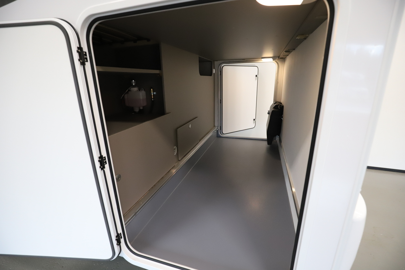 LMC Tourer Lift 730 G 2022