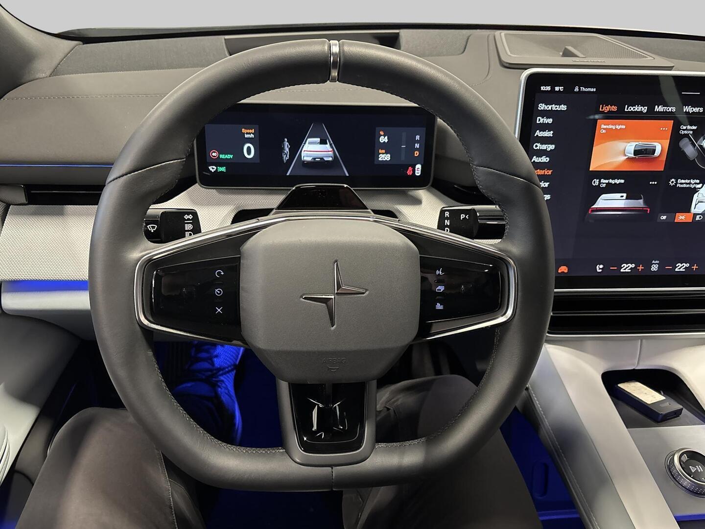 POLESTAR 4 2025
