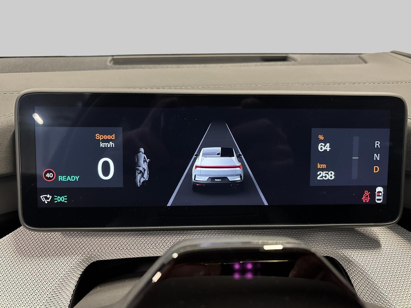 POLESTAR 4 2025