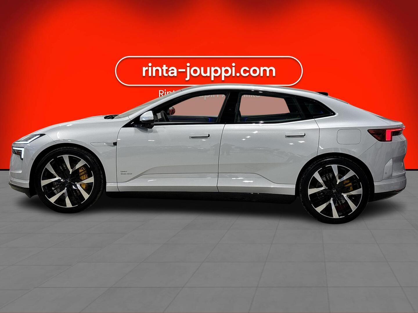 POLESTAR 4 2025