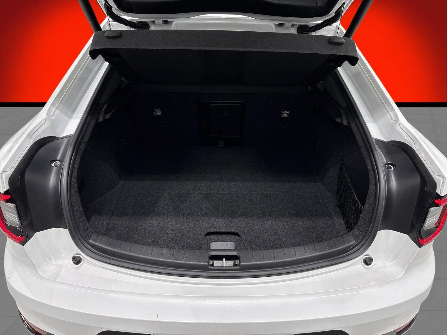 POLESTAR 2 2024