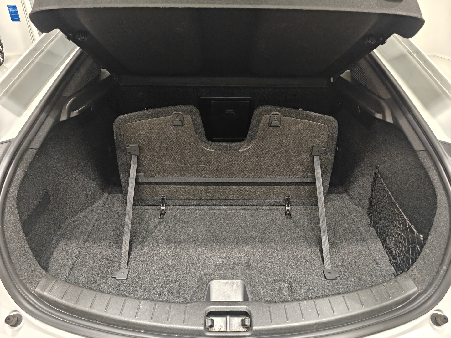 POLESTAR 2 2024