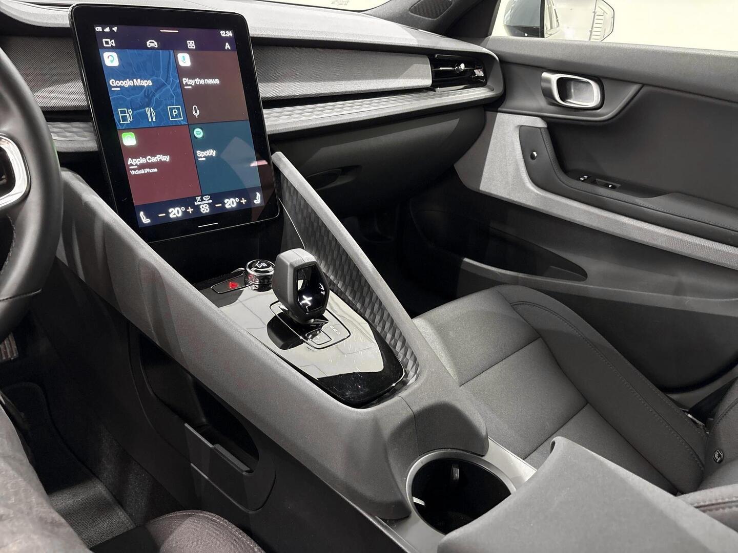 POLESTAR 2 2024