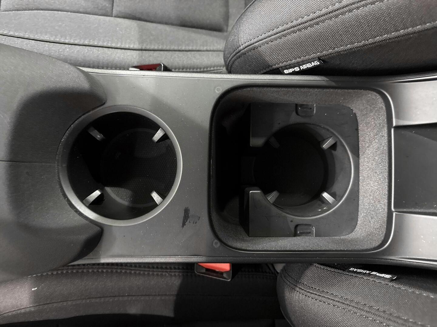 POLESTAR 2 2024