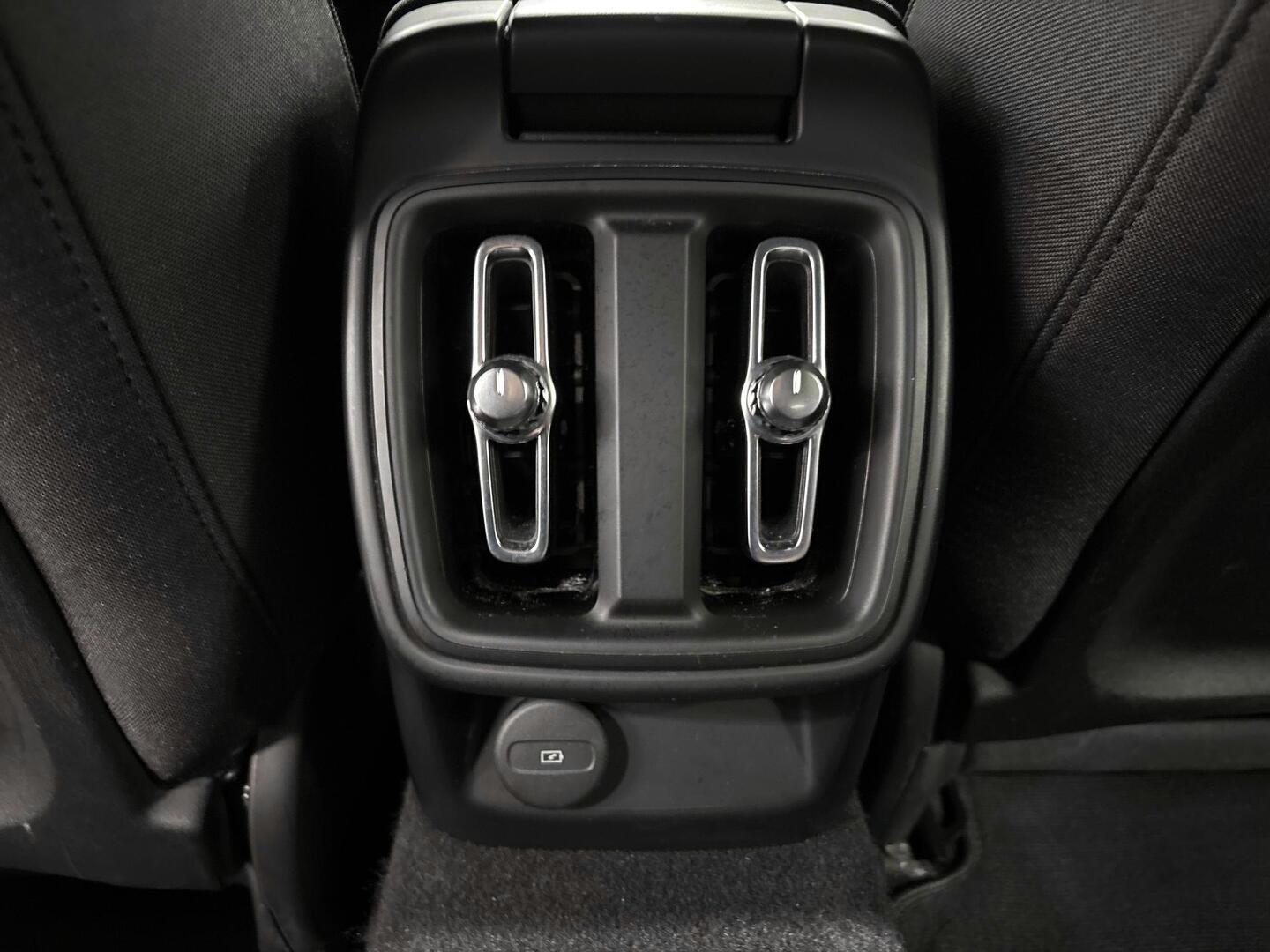 POLESTAR 2 2024