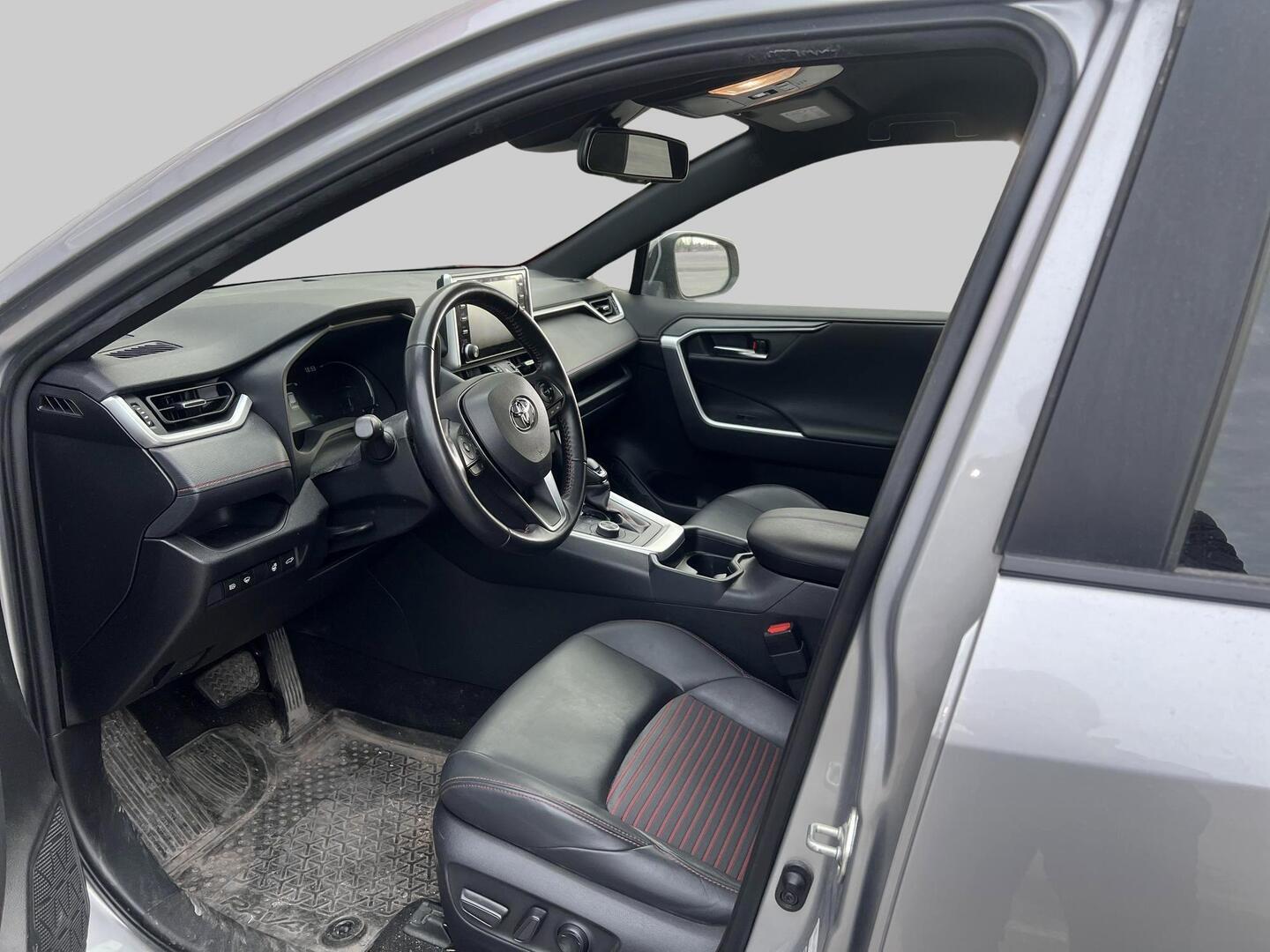 TOYOTA RAV4 Plug-in 2021