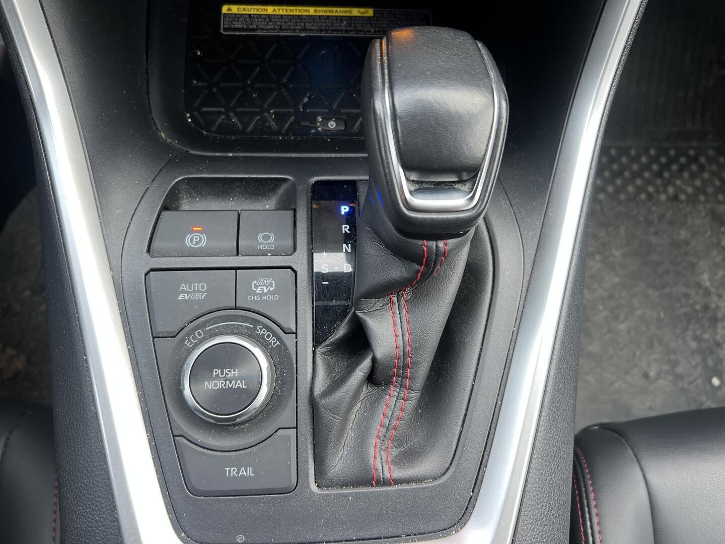 TOYOTA RAV4 Plug-in 2021