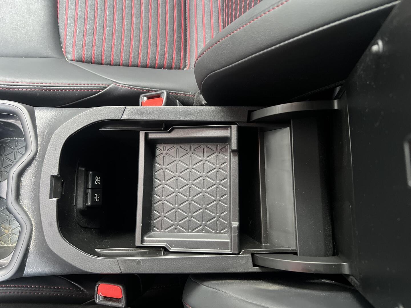 TOYOTA RAV4 Plug-in 2021