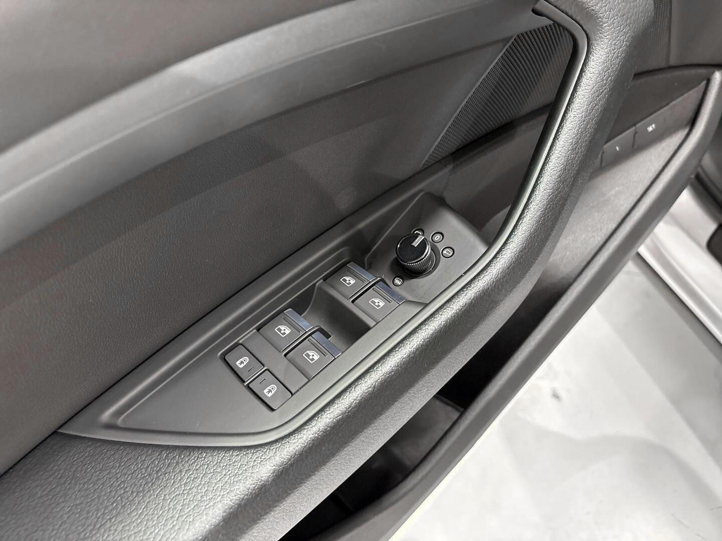 AUDI e-tron 2022