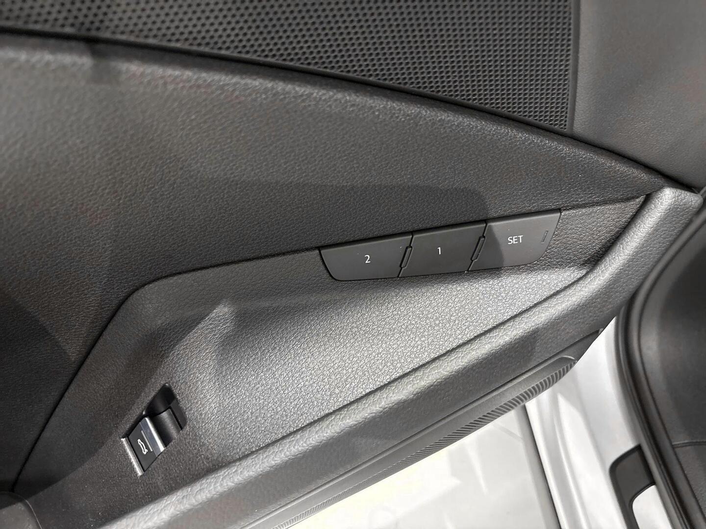 AUDI e-tron 2022