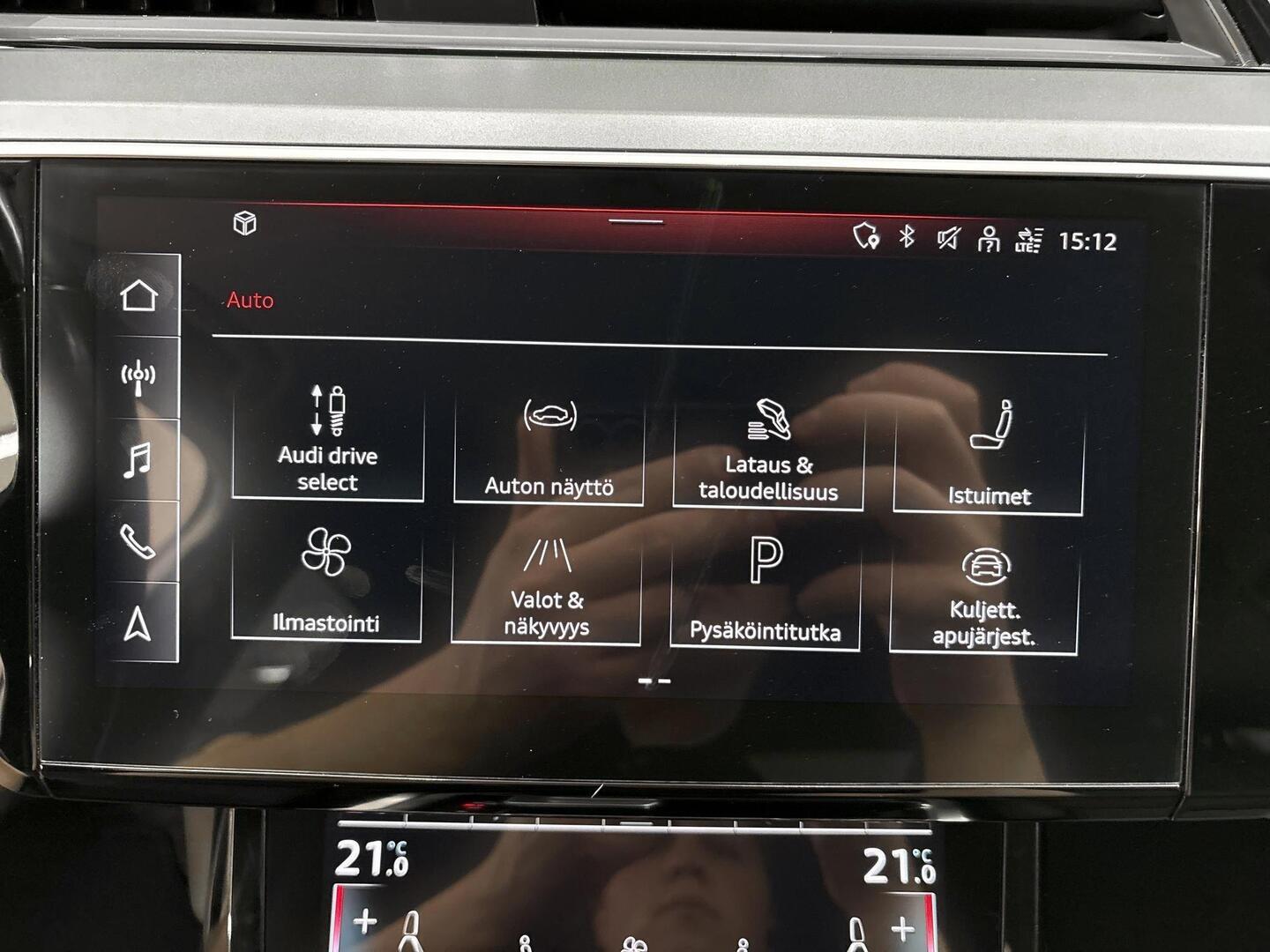AUDI e-tron 2022
