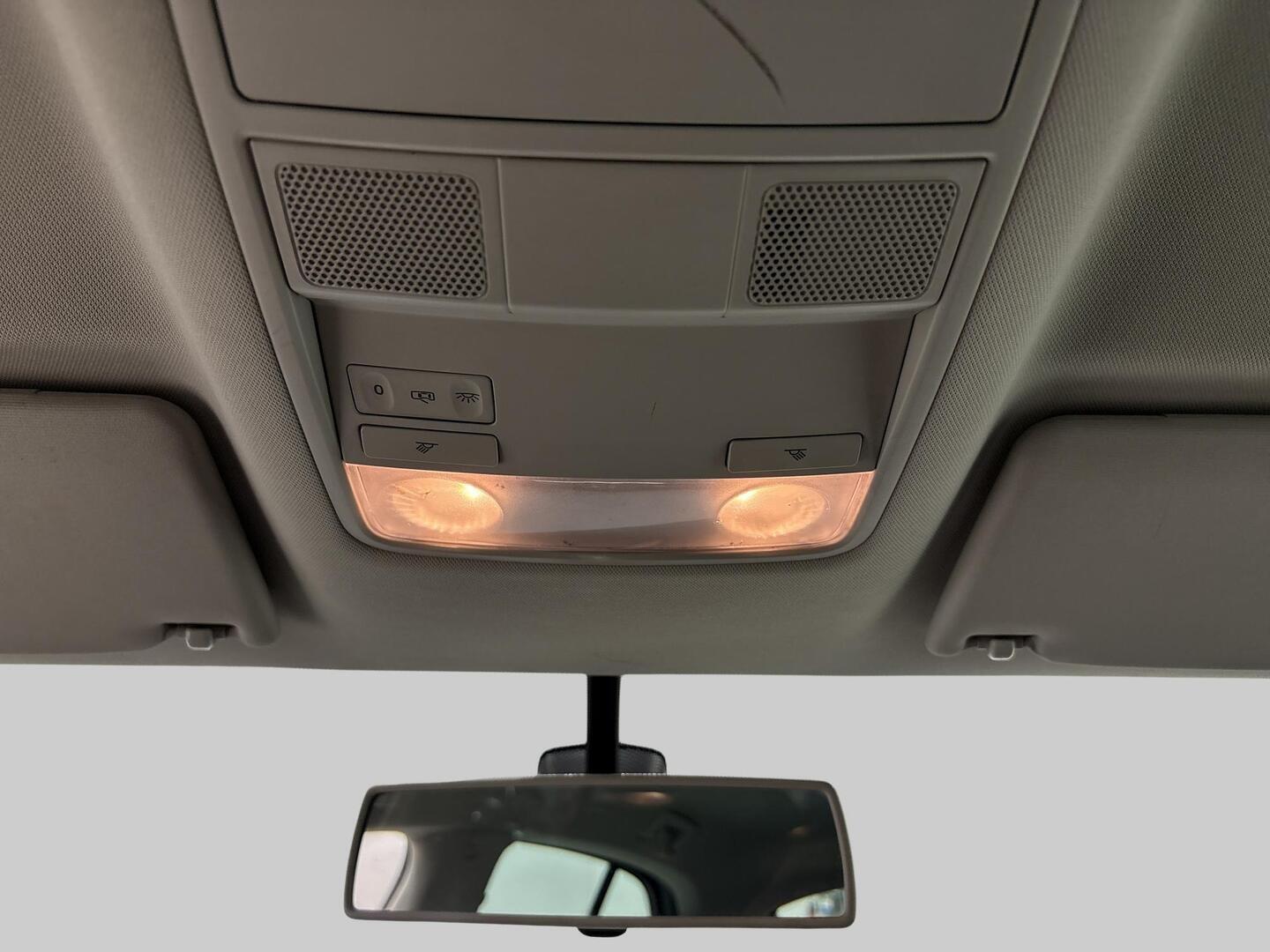 SKODA Superb 2012