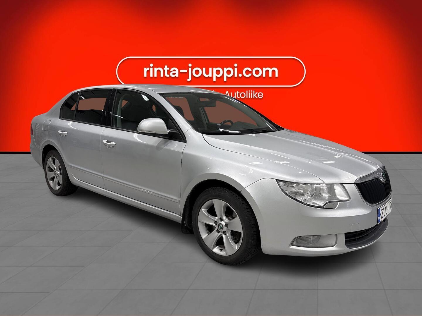 SKODA Superb 2012