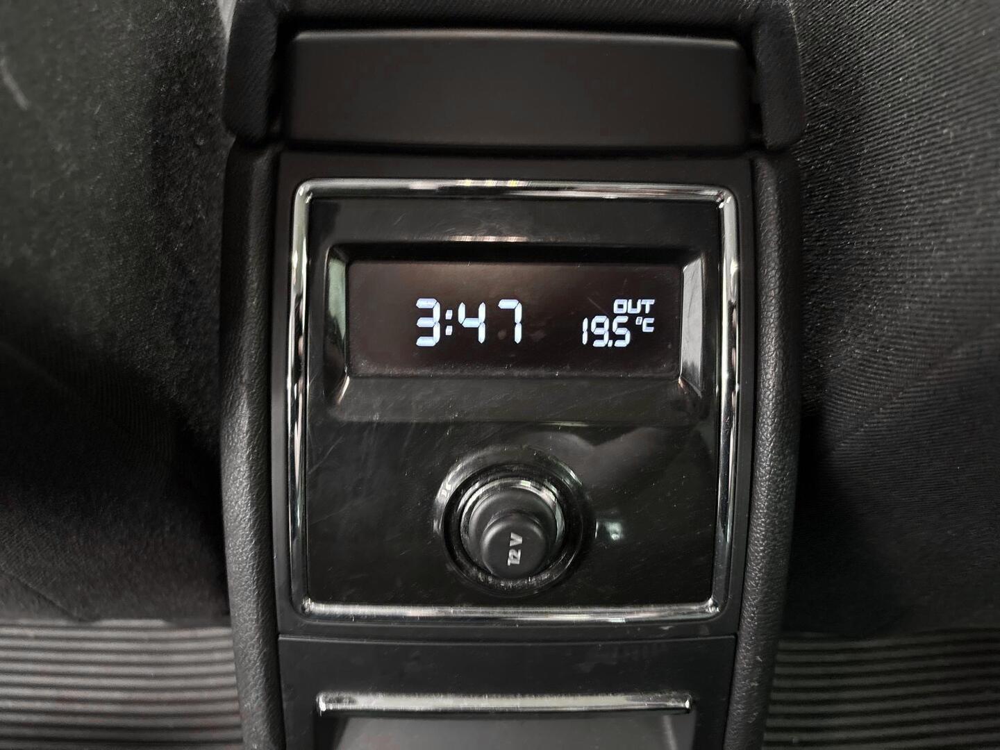 SKODA Superb 2012