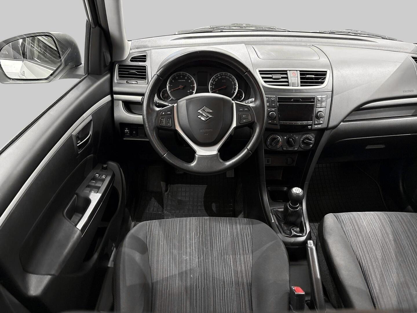 SUZUKI Swift 2014
