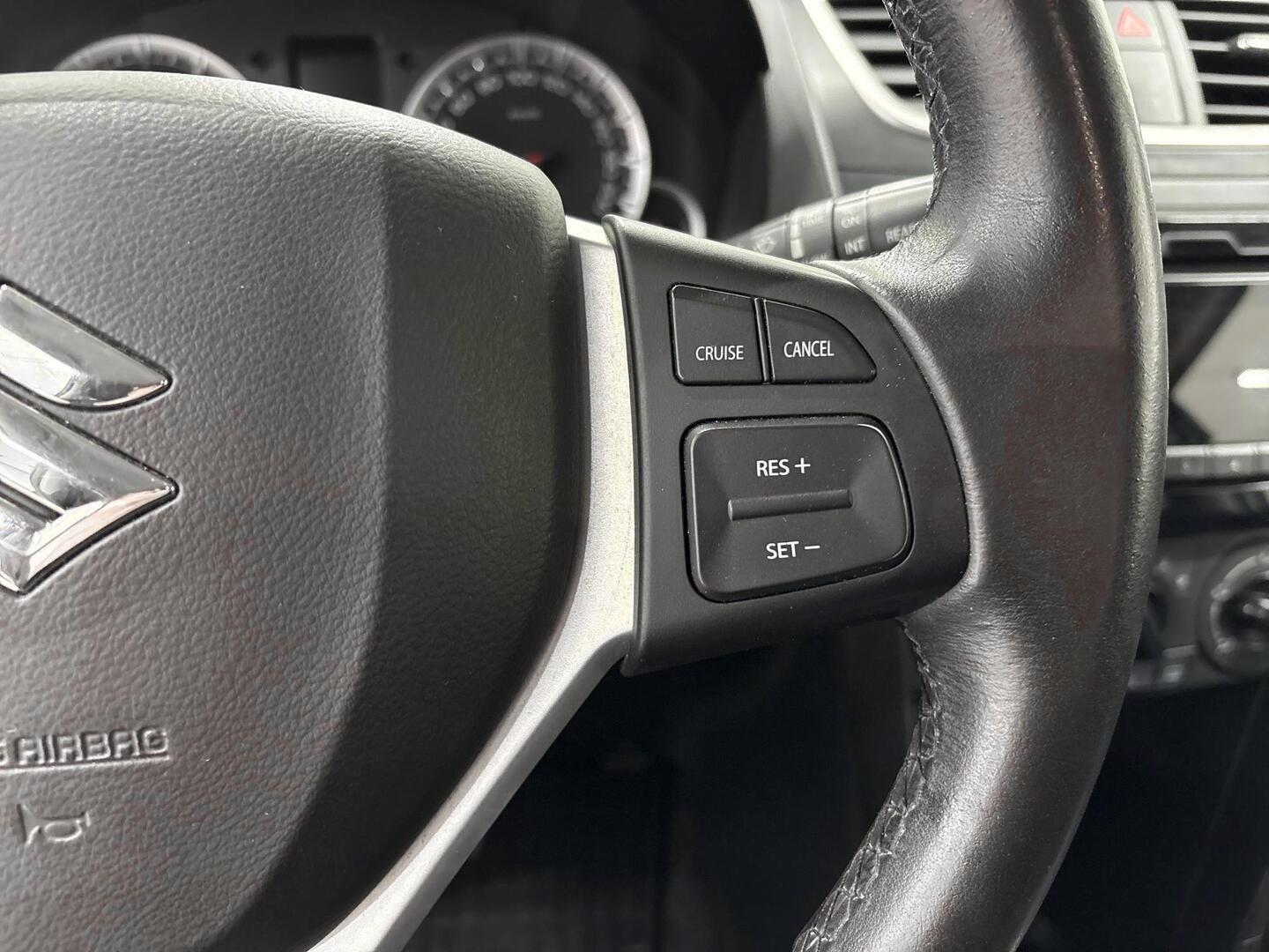 SUZUKI Swift 2014