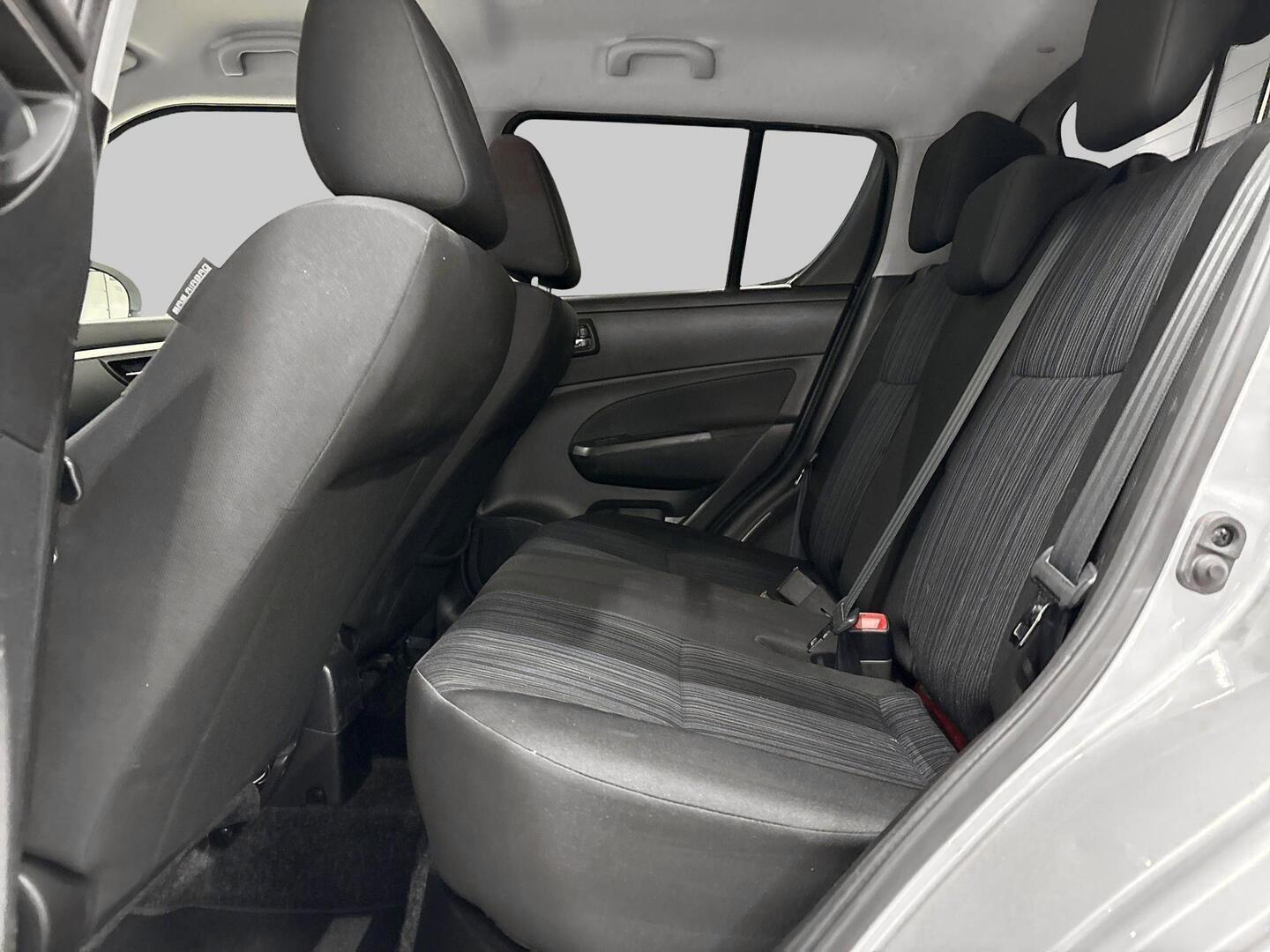 SUZUKI Swift 2014
