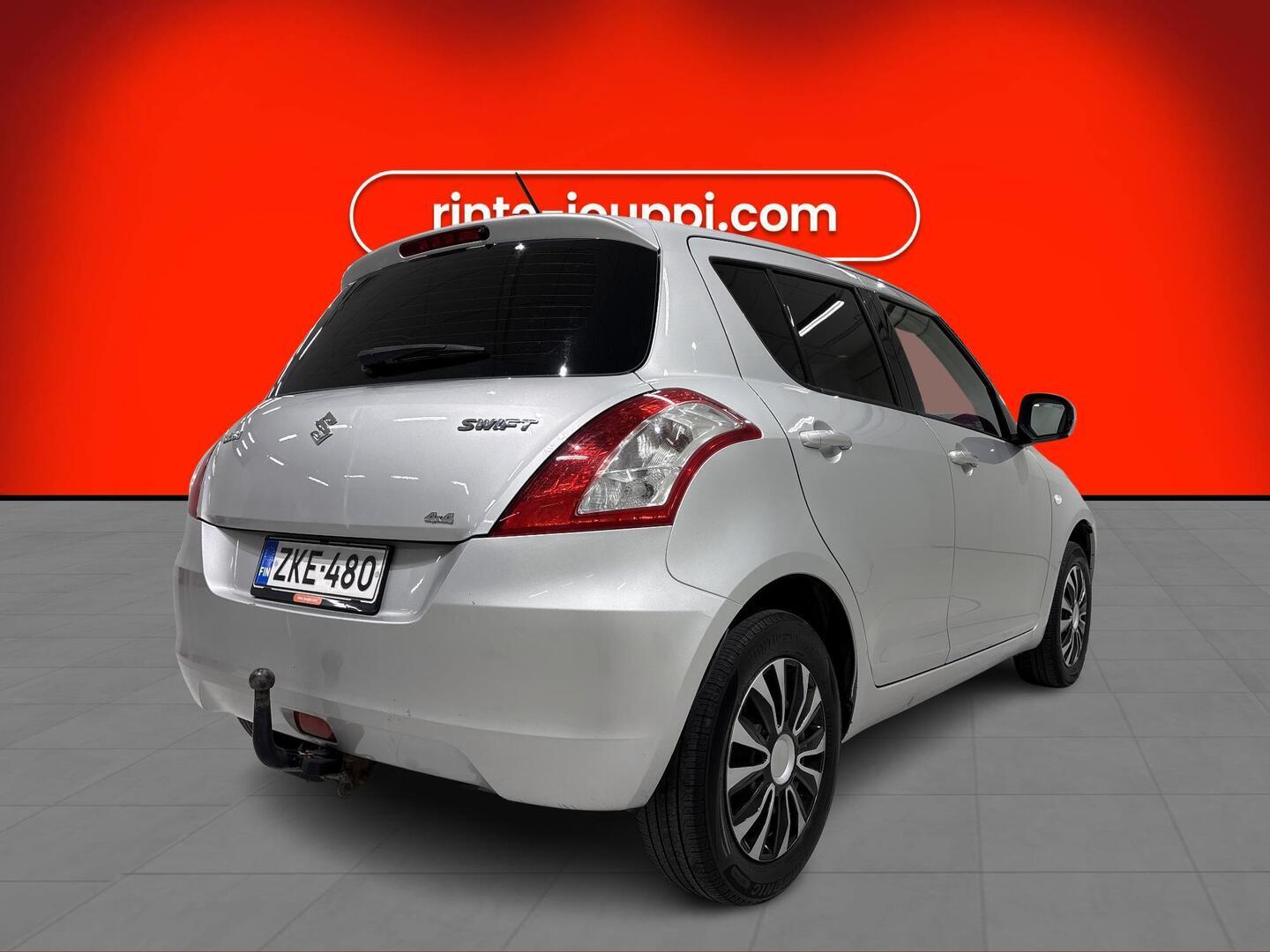 SUZUKI Swift 2014