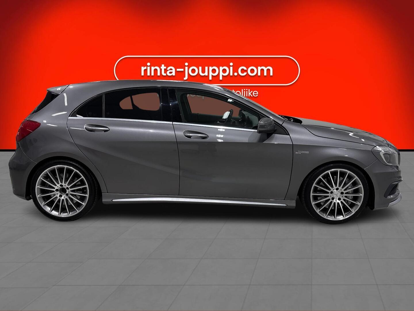 MERCEDES-BENZ A 2014