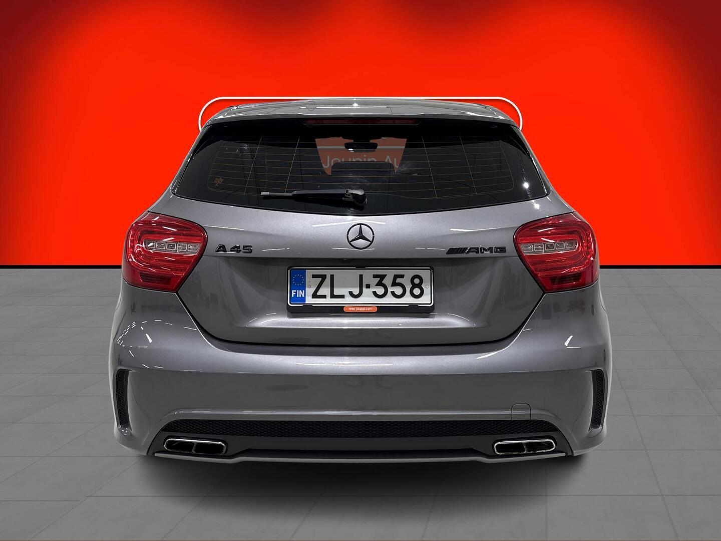 MERCEDES-BENZ A 2014