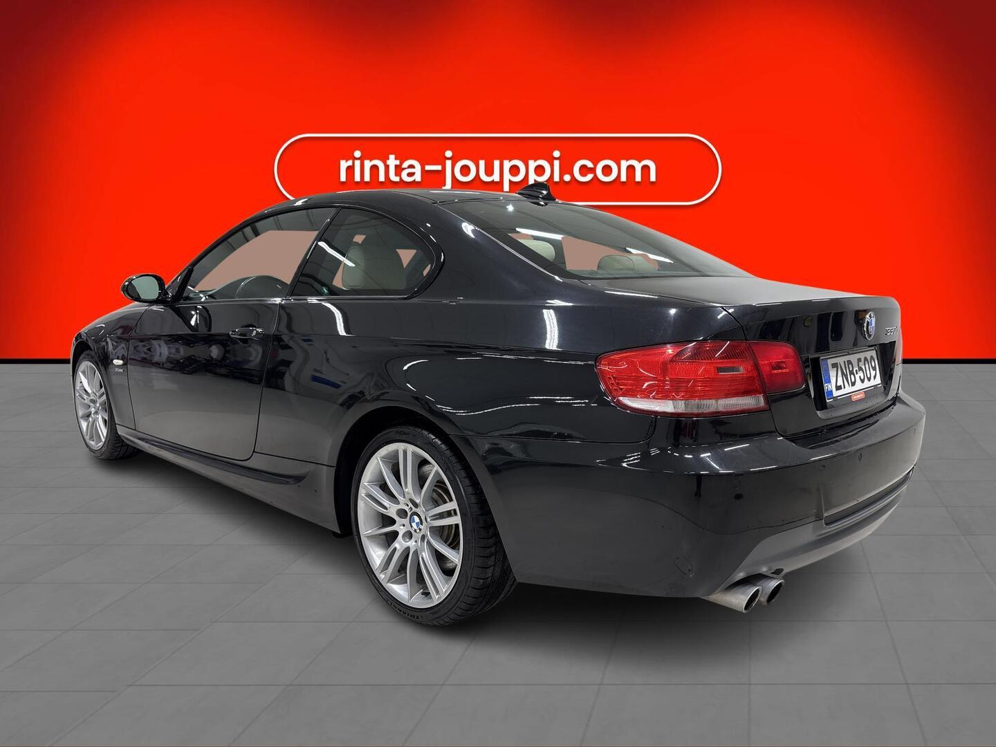 BMW 330 2009