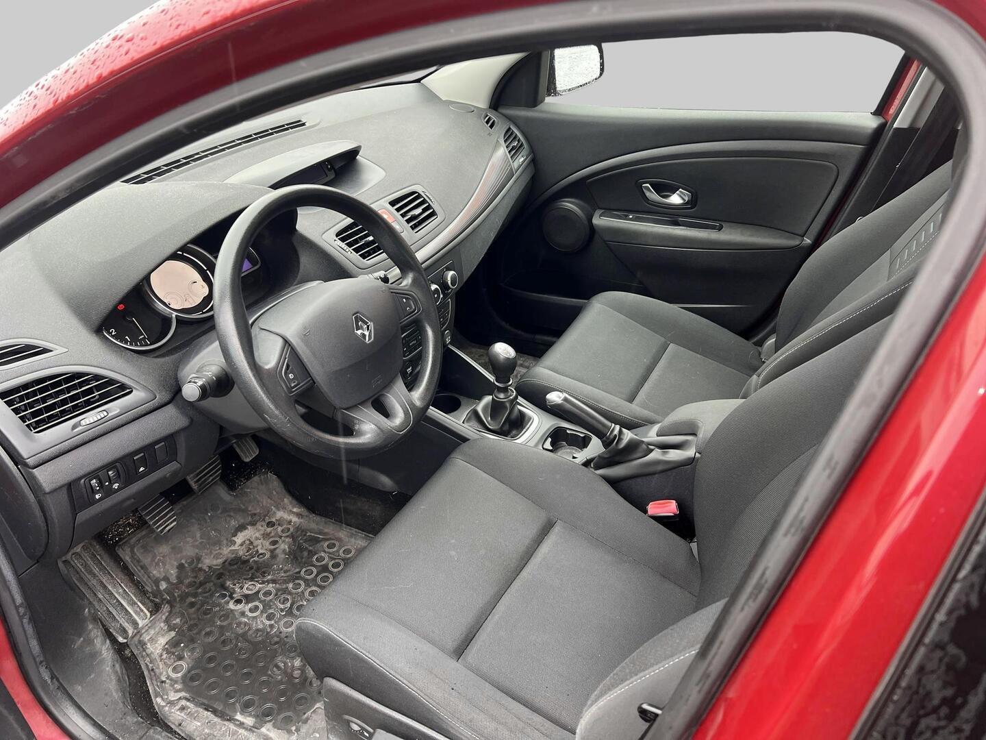 RENAULT Megane 2011
