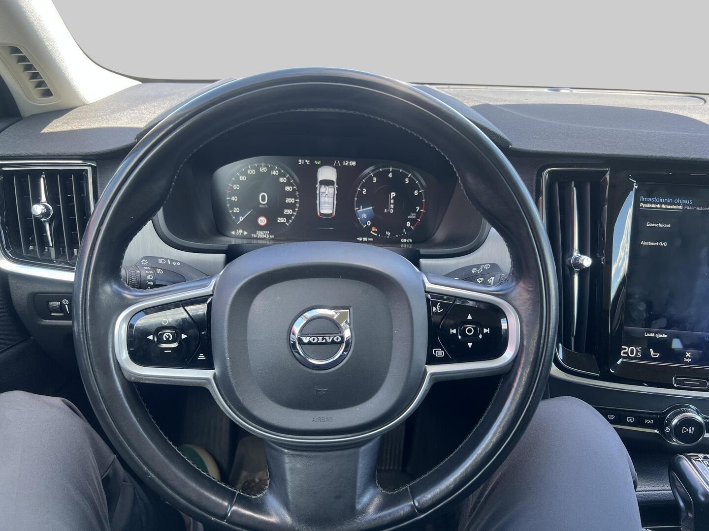 VOLVO V90 2018